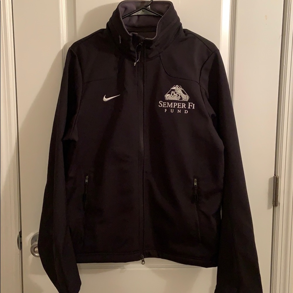 Nike semper fi black rain jacket size S